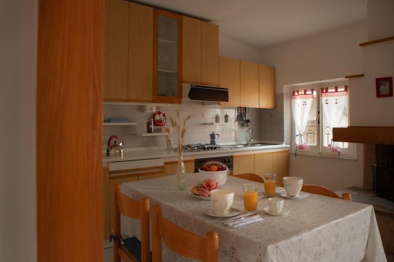 Апартаменты La Casa Del Gelsomino Аквавива-Пичена Экстерьер фото